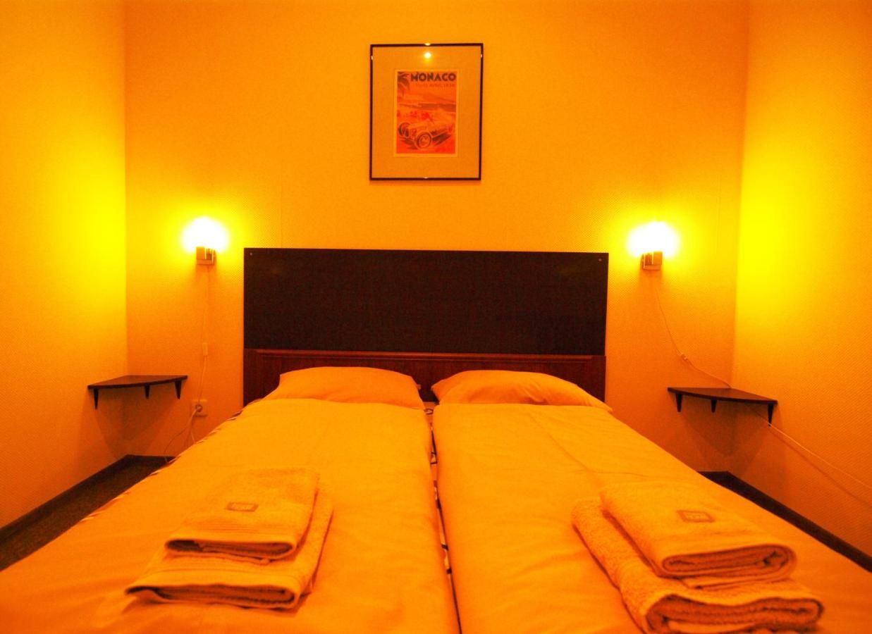 Мотели Motel Golden Fox Zeļčava-29
